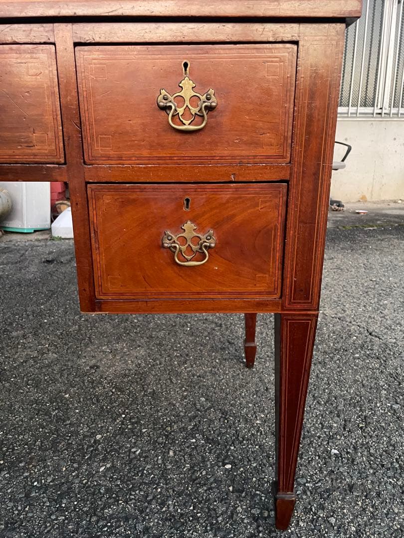 イギリス　書斎机　デスク マホガニー材 アンティーク　デスク　両袖　クラシック