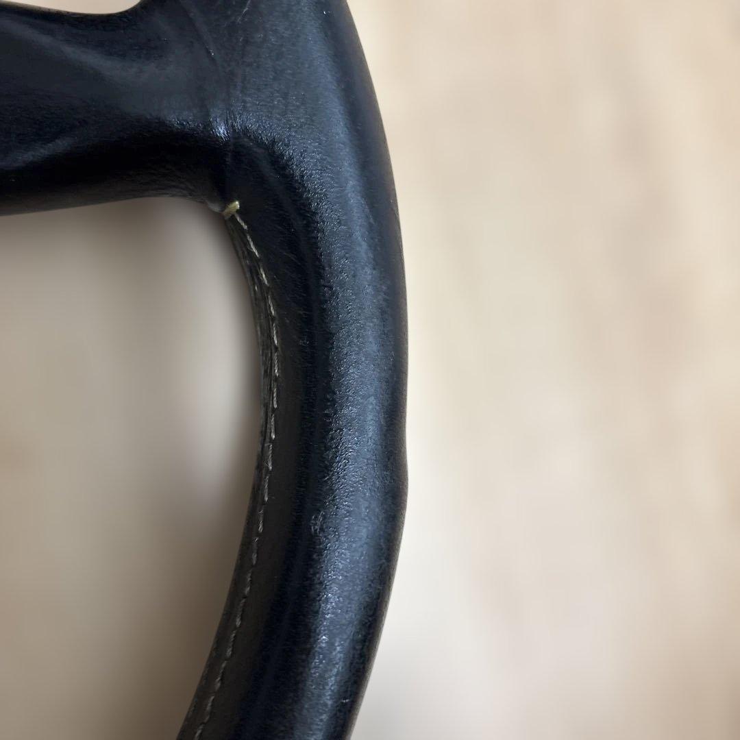 [当時物]momo VEROCE RACING(V35) ステアリング レザー