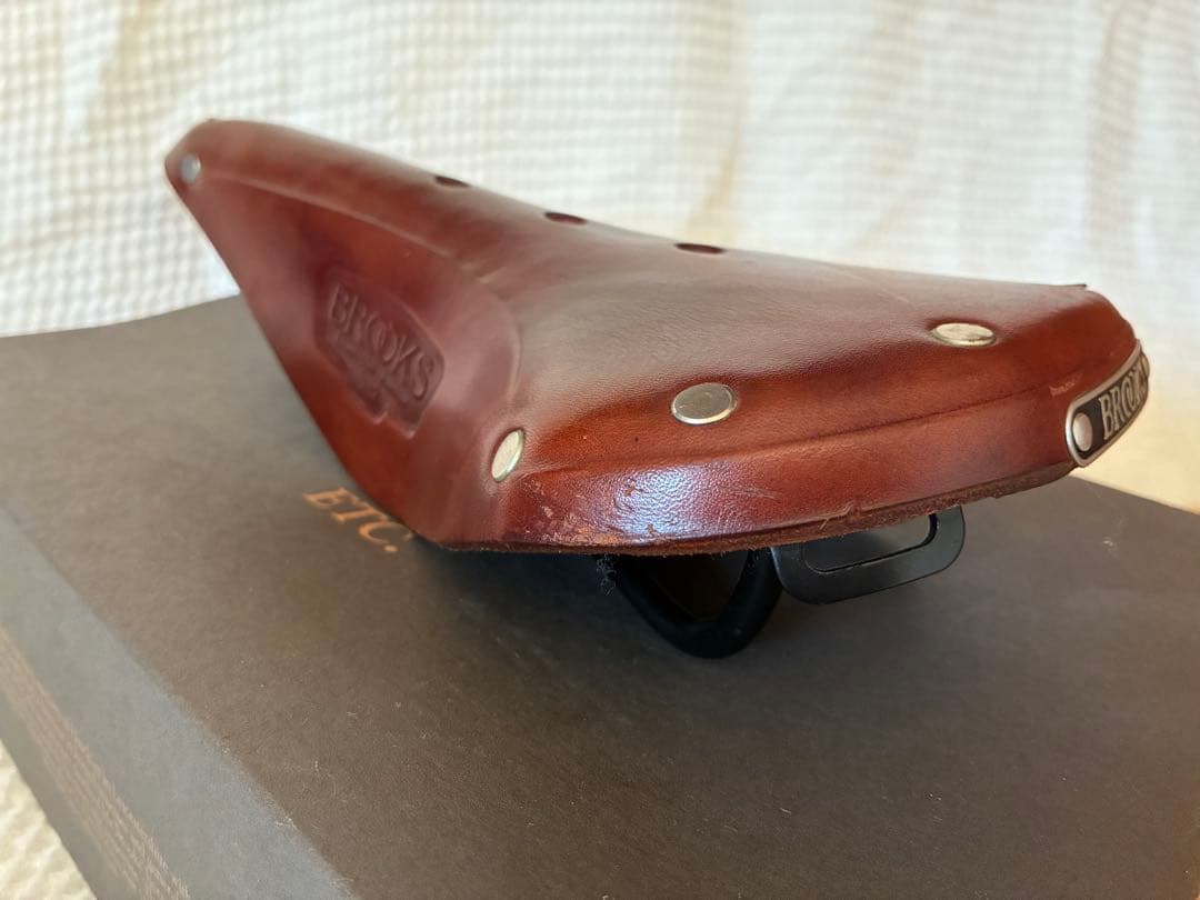 BROOKS B17 チャンピオンナロー ブラウンサドル