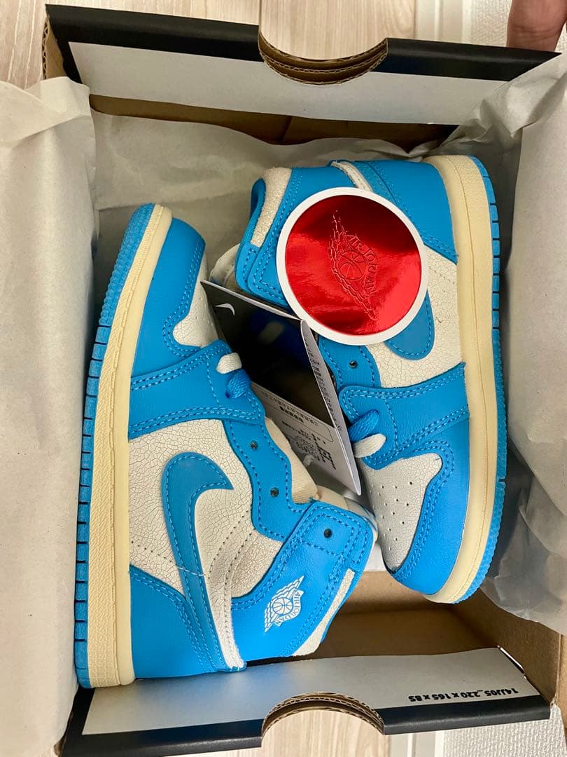15.0cm 新品 JORDAN 1 RETRO UNC ジョーダン