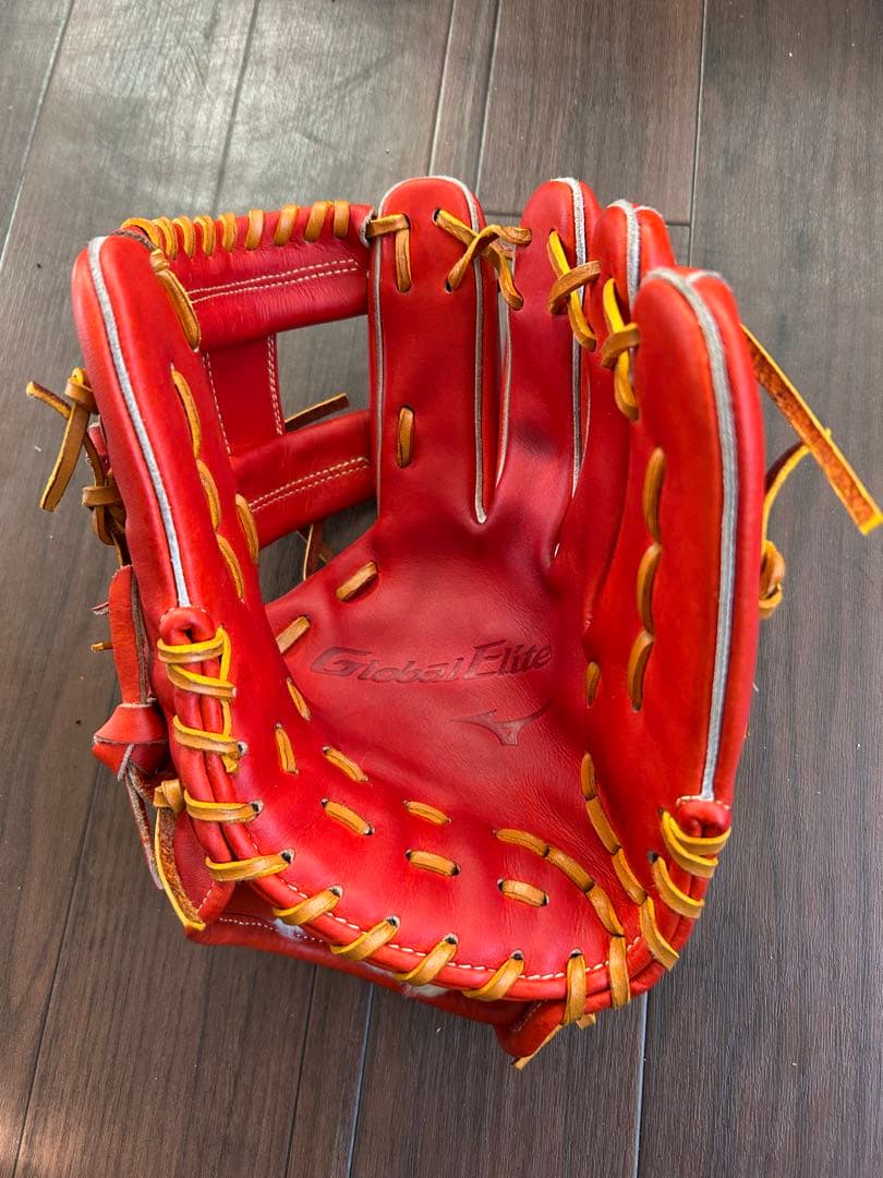ミズノ　グローバルエリート　軟式内野用グローブ