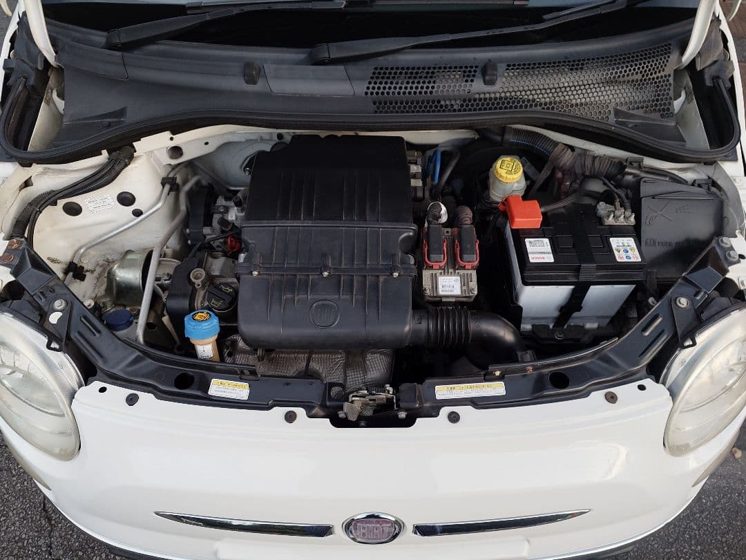 フィアット500 1.2 8v ラウンジ ガラスルーフ車検9年10月付最終値引