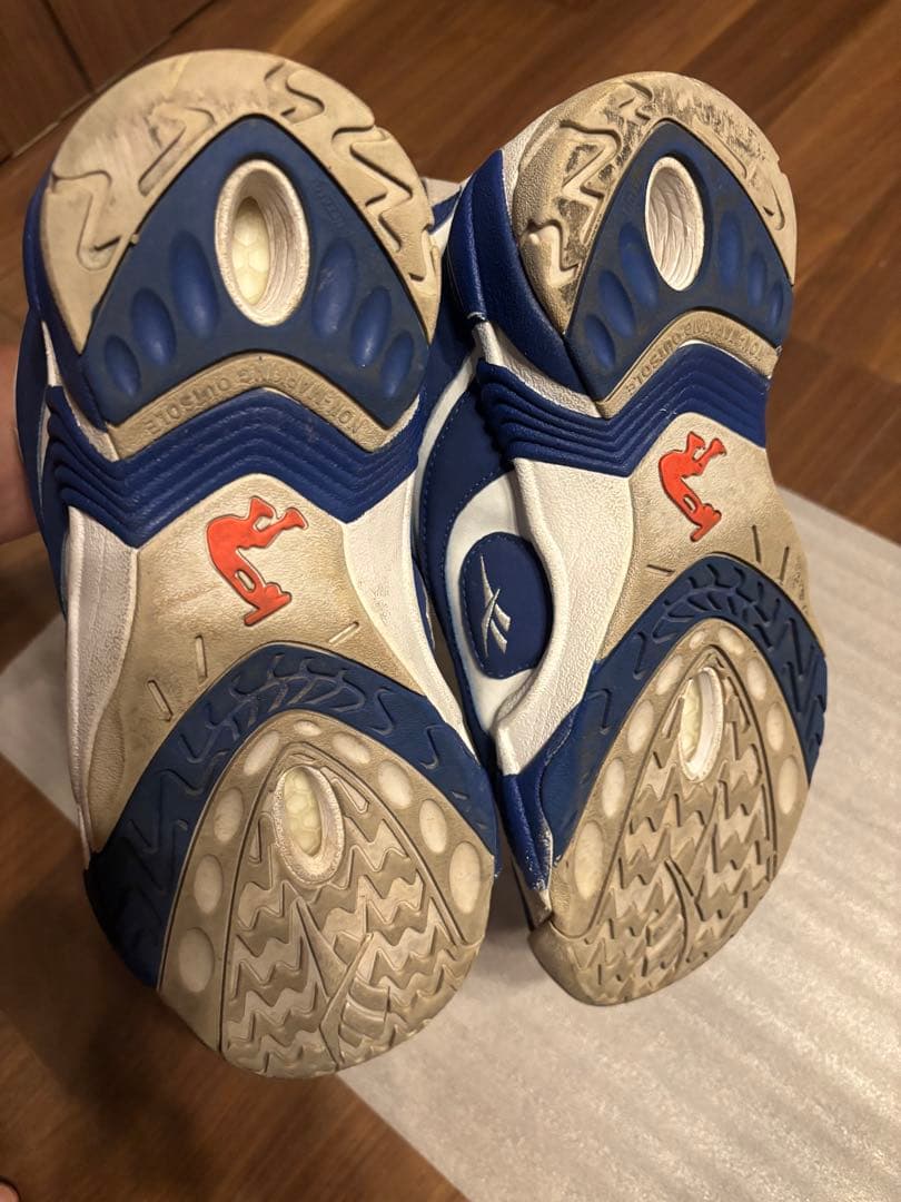 Reebok シャックノーシス ブルー ブラック