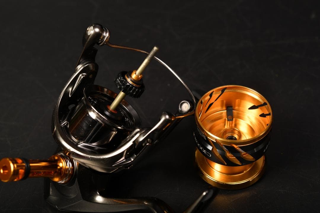 シマノ 20ツインパワー C3000XG　中古