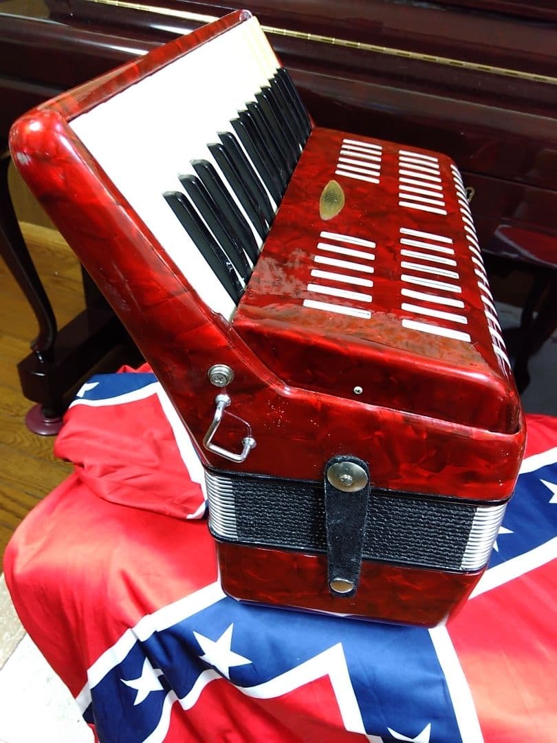 【音重視向け】Yamahaバスアコーディオン B-32C 32鍵 （簡易調律済）