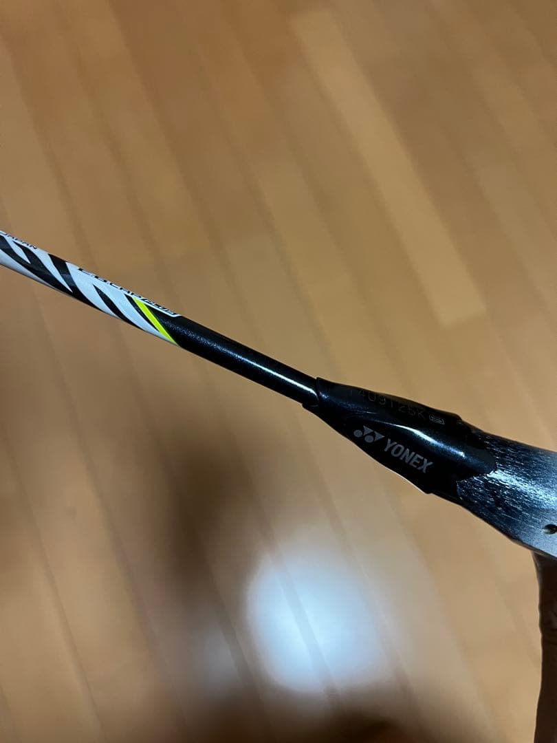 ヨネックスバドミントンラケット アストロクス99プロ pro 3U4 値下げ！