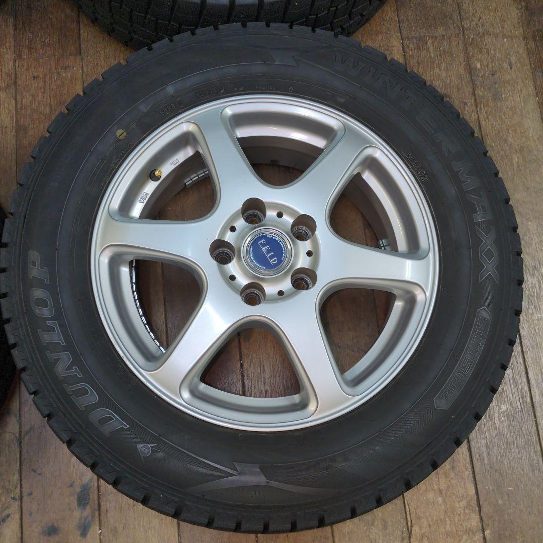 T*p様 美品　2022年　8分〜　ダンロップスタッドレス　215/65R16