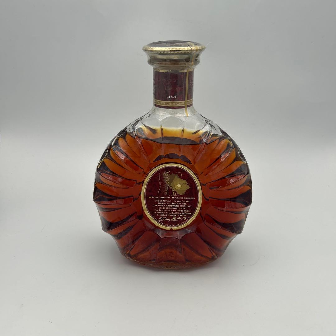 伝統と芳香を宿す：レミーマルタン XO スペシャル コニャック 700ml