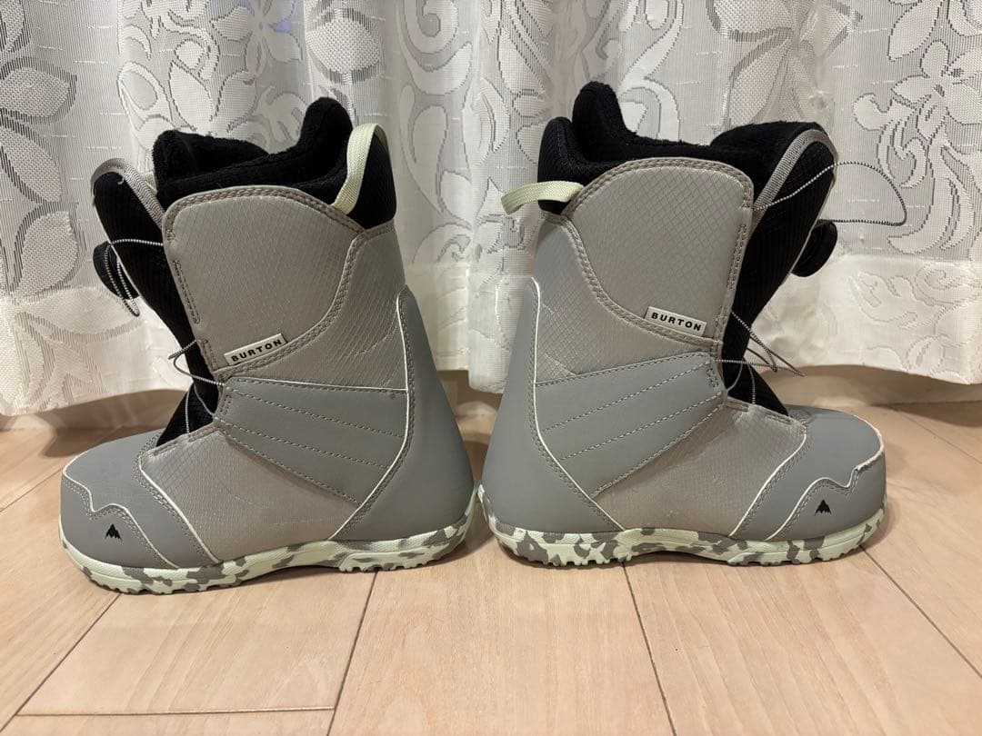 Burton ZIPLINE BOAキッズスノーボードブーツ　22cm