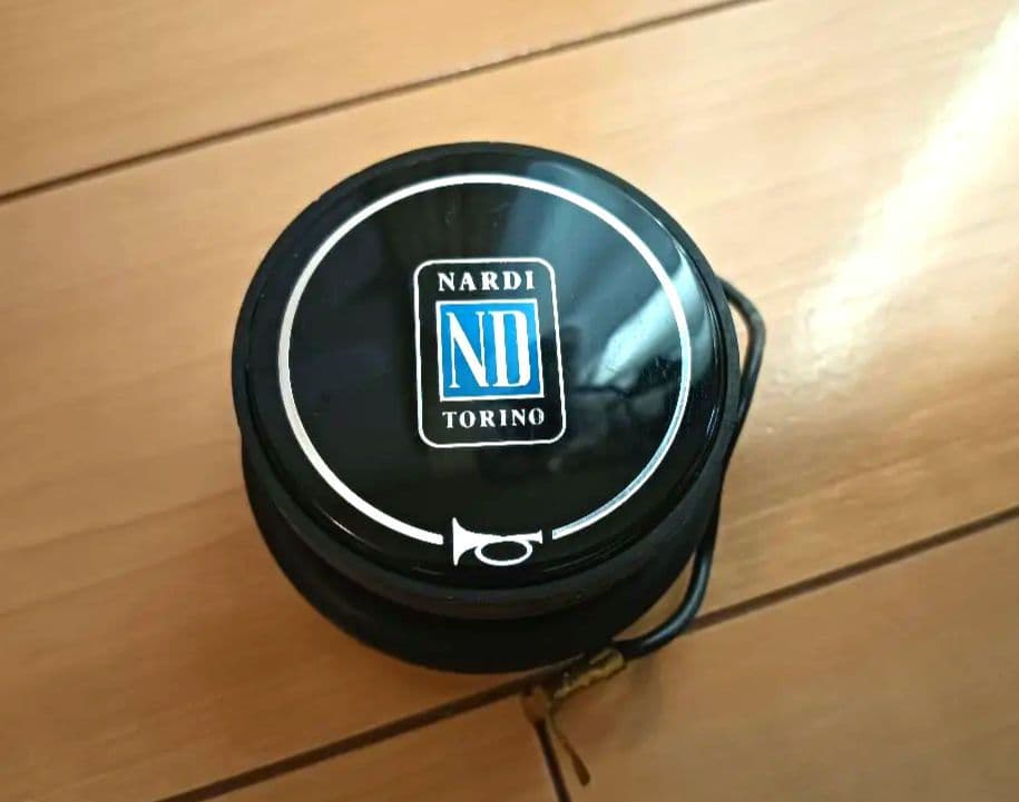 NARDI TORINO ナルディステアリングホイール廃盤　インスパイア