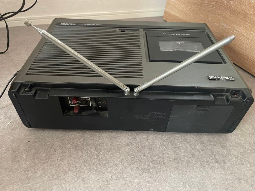 National RS-4400ラジオ・カセットプレーヤー