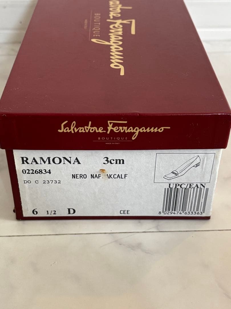 SalvatoreFerragamo 6 1/2 RAMONAレザー ローファー