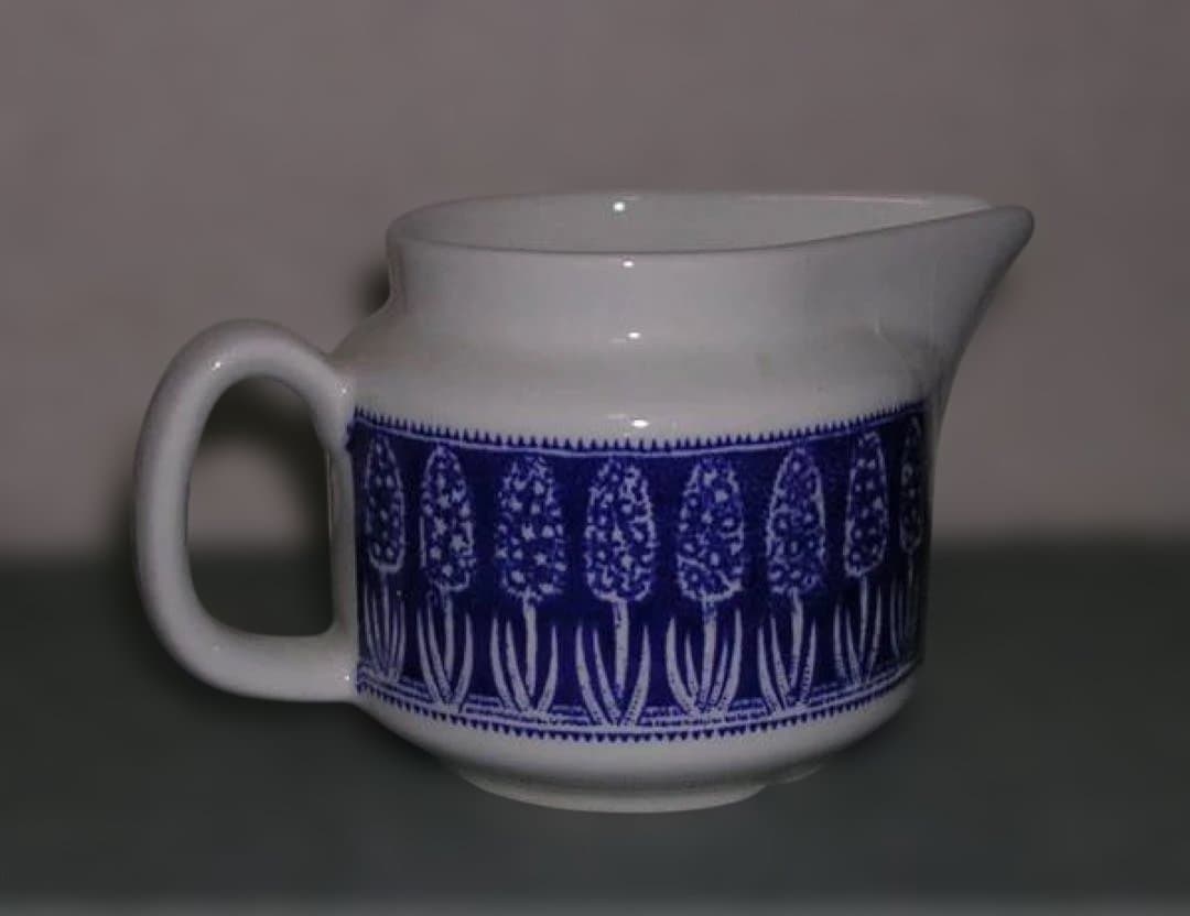 Gefle/Sweden　希少なヒアシンス柄　クリーマー