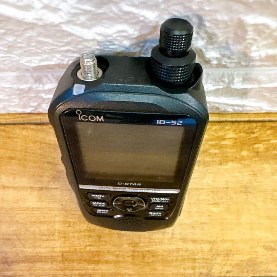 アイコム ICOM 無線機　トランシーバー　ID-52 箱付