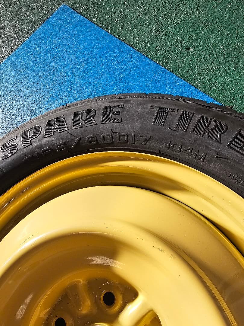 60ハリアー スペアタイヤ 未使用