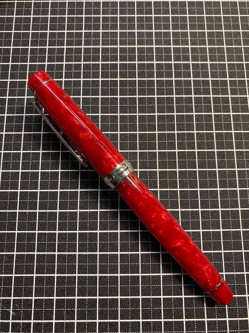 PILOT CUSTOM LEGANCE Red 万年筆　字幅F