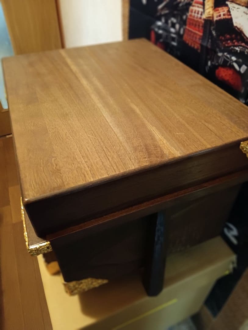 大型サイズ端午の節句伝統的な日本の武士の高級兜飾り装大桐櫃２５号サイズ置物