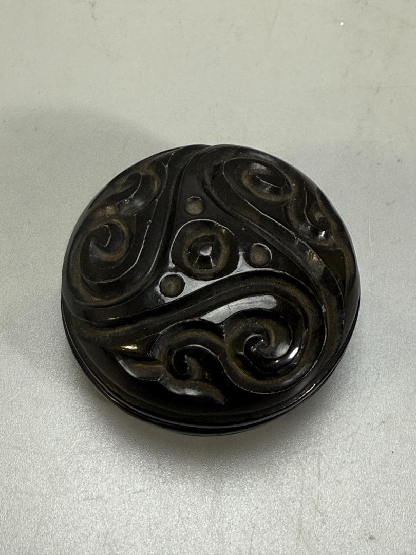 茶道具 香入れ 堆黒 具利 香合