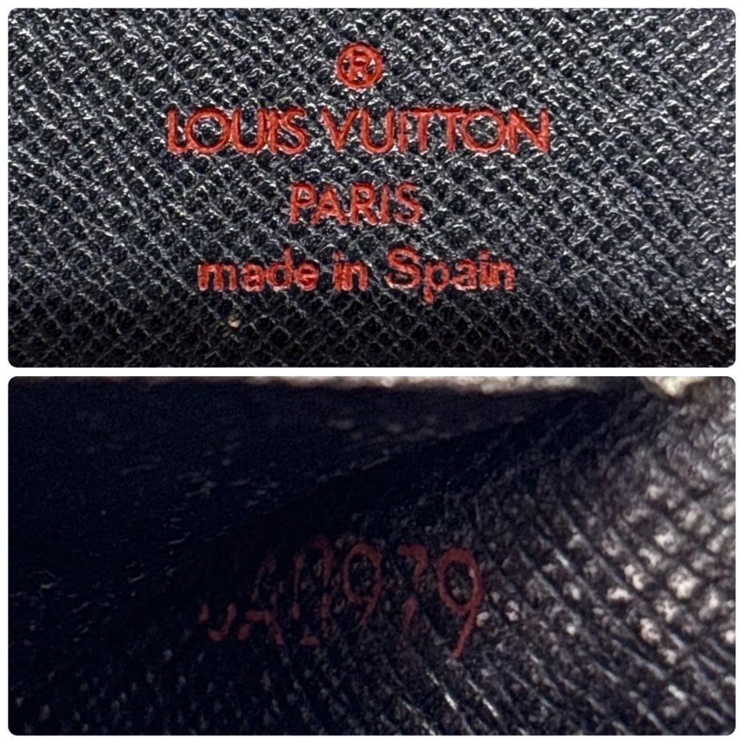 ルイヴィトン カードケース ブラック オーガナイザー ドゥ ポッシュ エピ