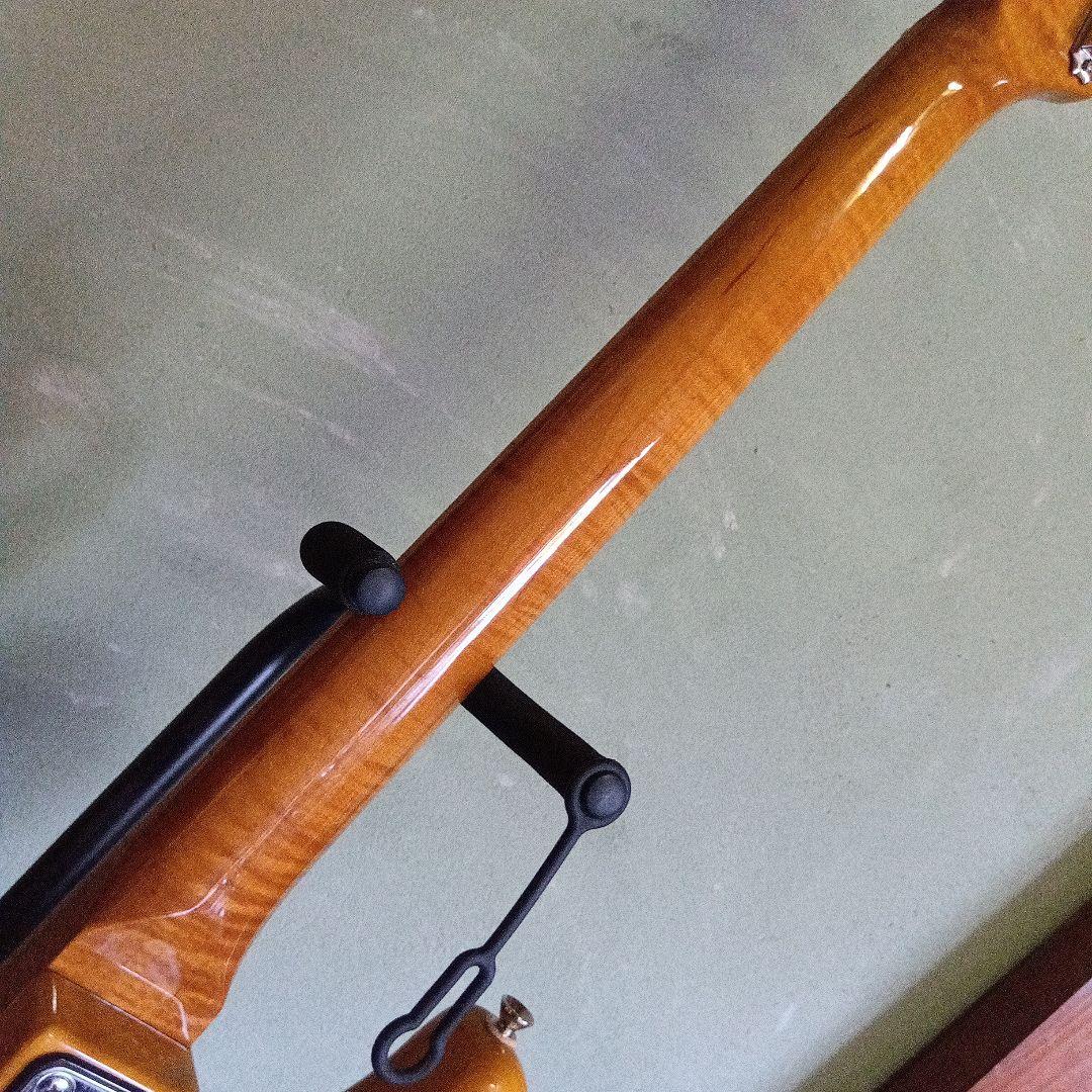 ストラトキャスター タイプ　エレキギター