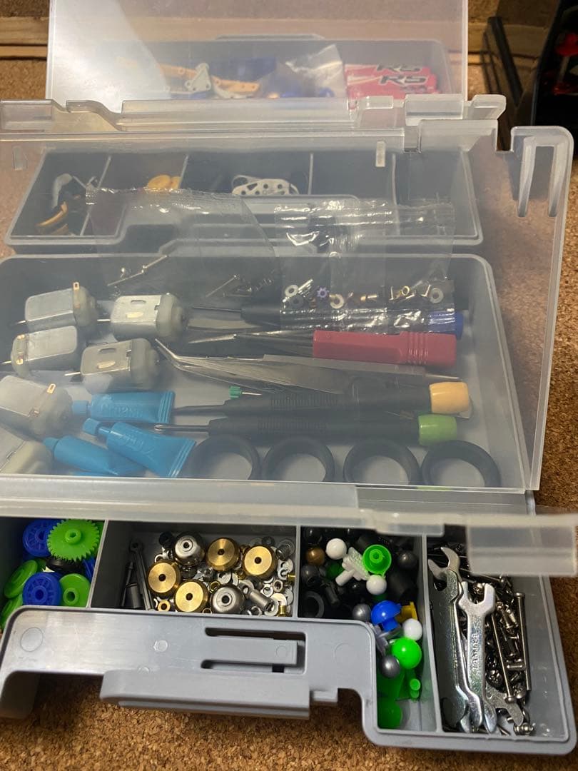 組立済 ミニ四駆8点、ポータブルピット1点&パーツ、工具など色々まとめセット