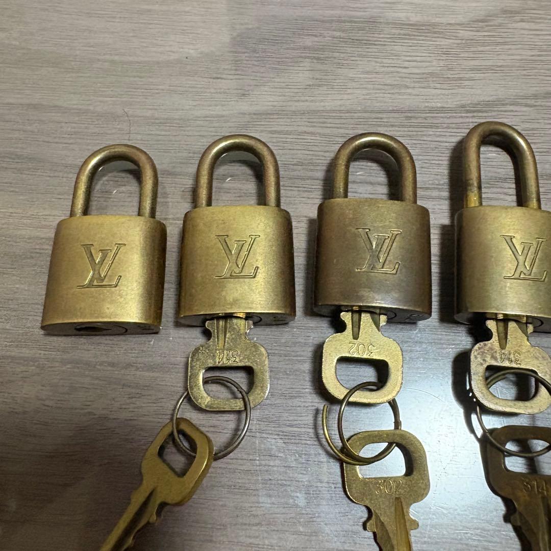 LOUIS VUITTON パドロック 南京錠 6個セット