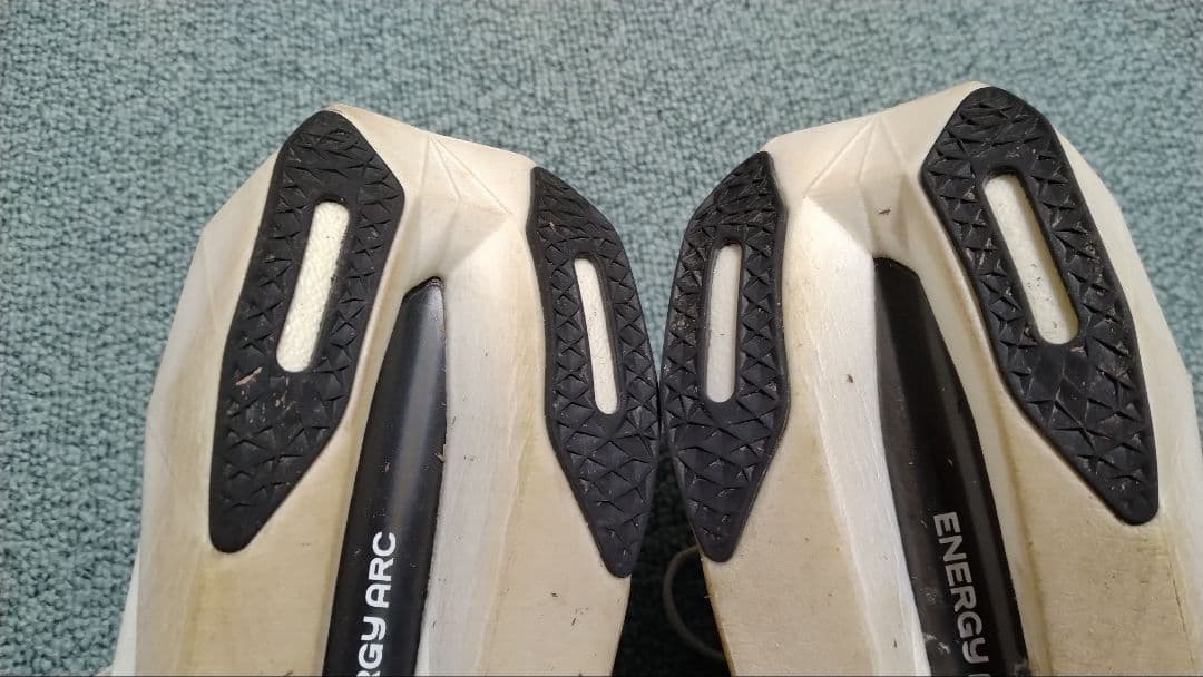 NB FUELCELL PACER V2　27.0cm / D