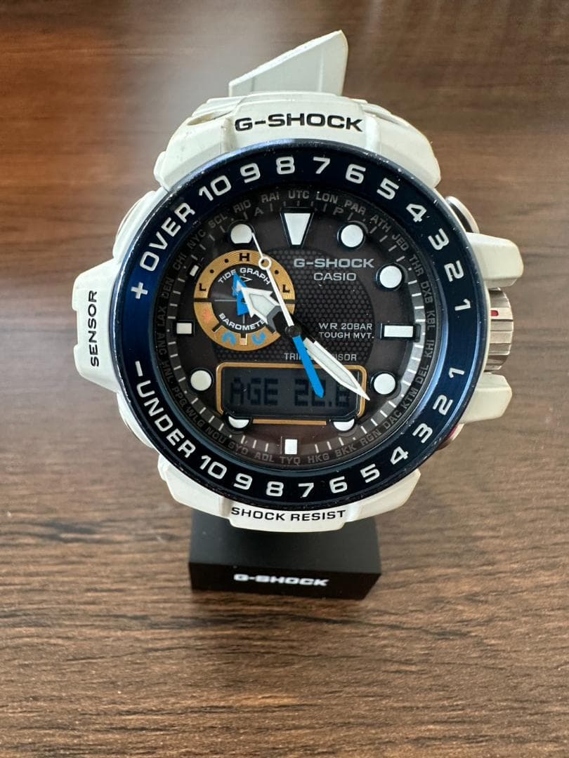 G-SHOCK GWN-1000E-8AJF ガルフマスター ホワイト