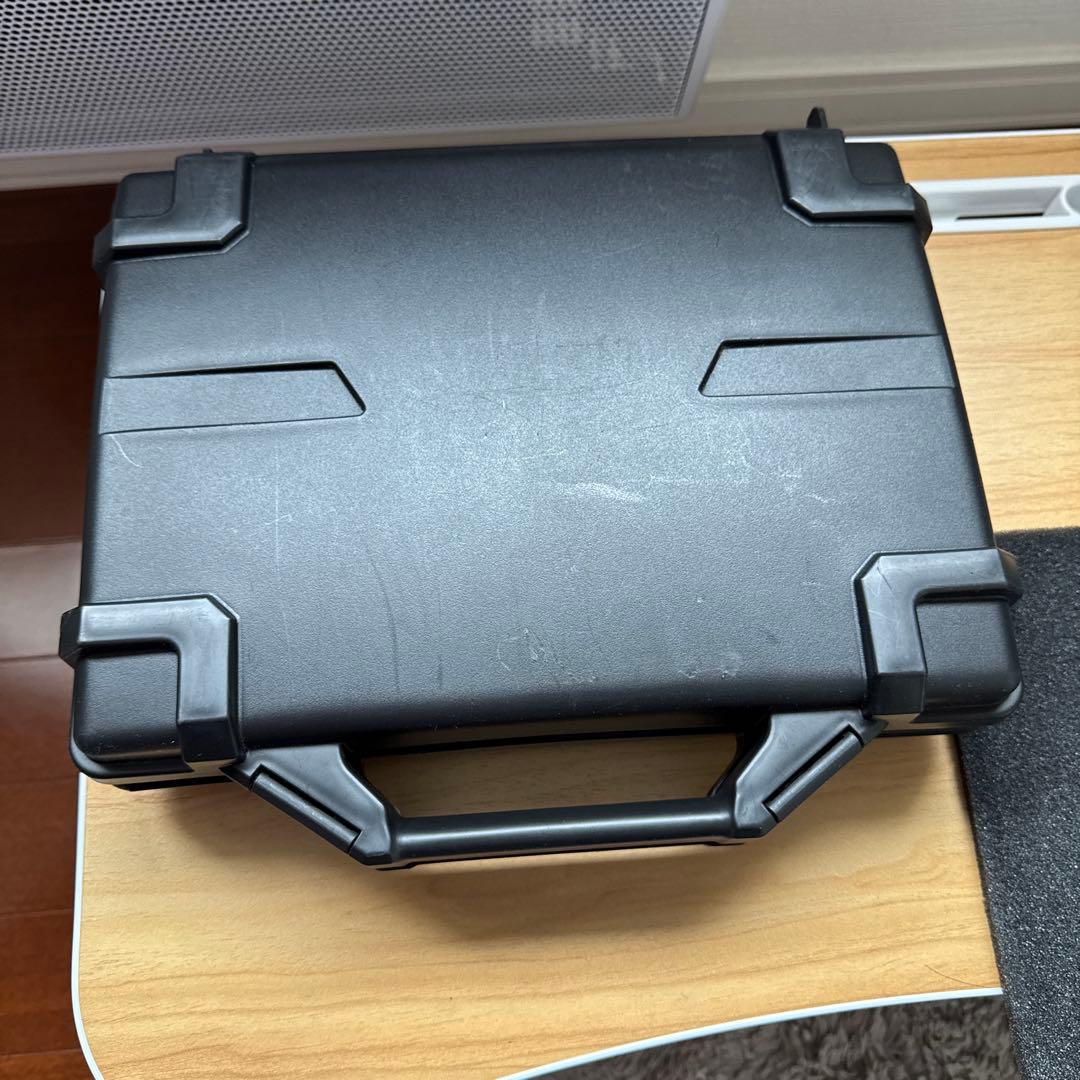 東京マルイ　電動グロック18c バッテリー充電器、ガンケース、マガジン2つ付き