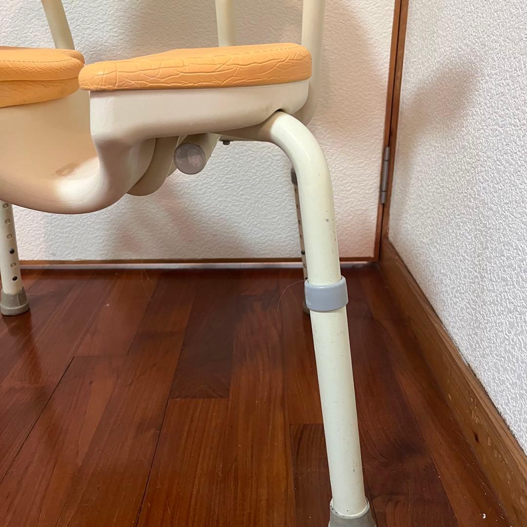 良品 アロン化成 ひじ掛け付 シャワーイス HP 介護