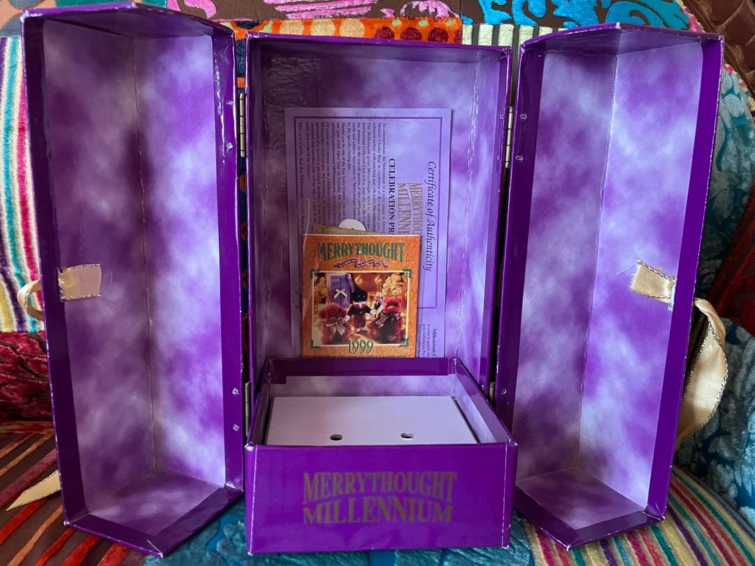 MERRYTHOUGHT MILLENNIUM CHEEKY メリーソート