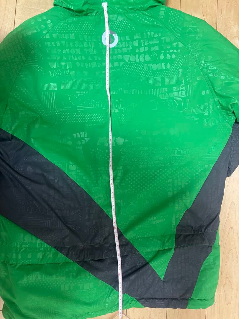 美品　VOLCOMスノーボードウェア