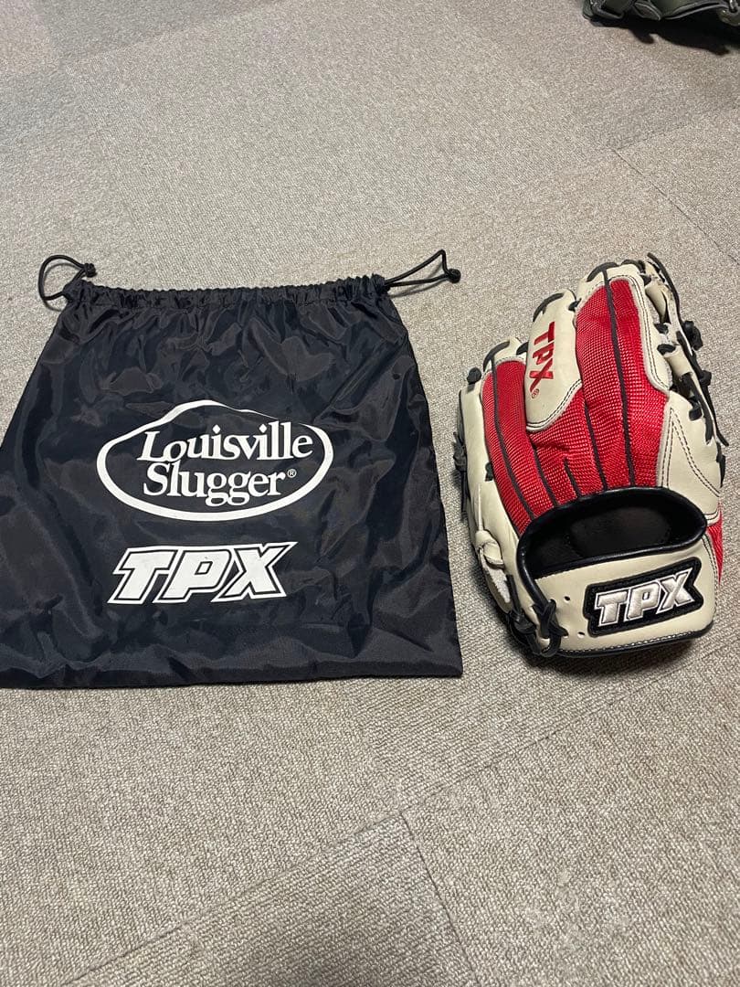 Louisville Slugger TPX 野球グローブ