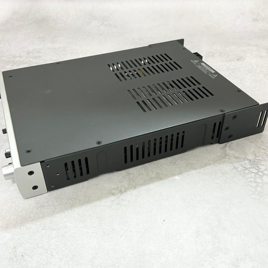 【美品】　BOSE FreeSpace IZA250-LZ パワーアンプ