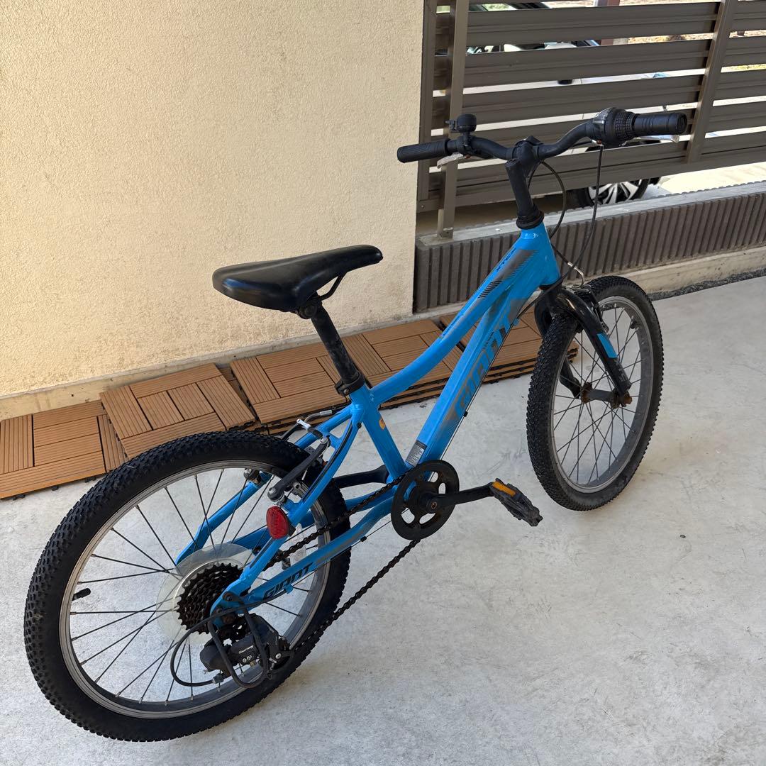 Giant キッズバイク 20インチ 青