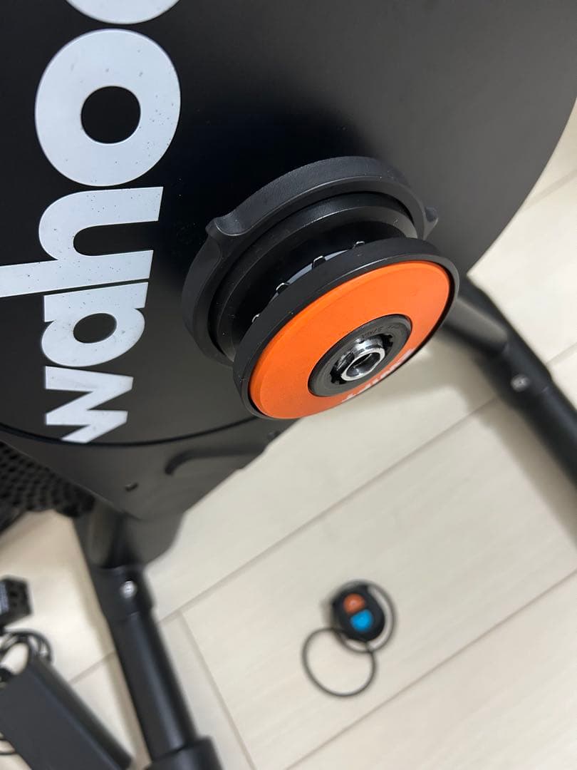 wahoo KICKR CORE 固定ローラー Zwift Cog付き