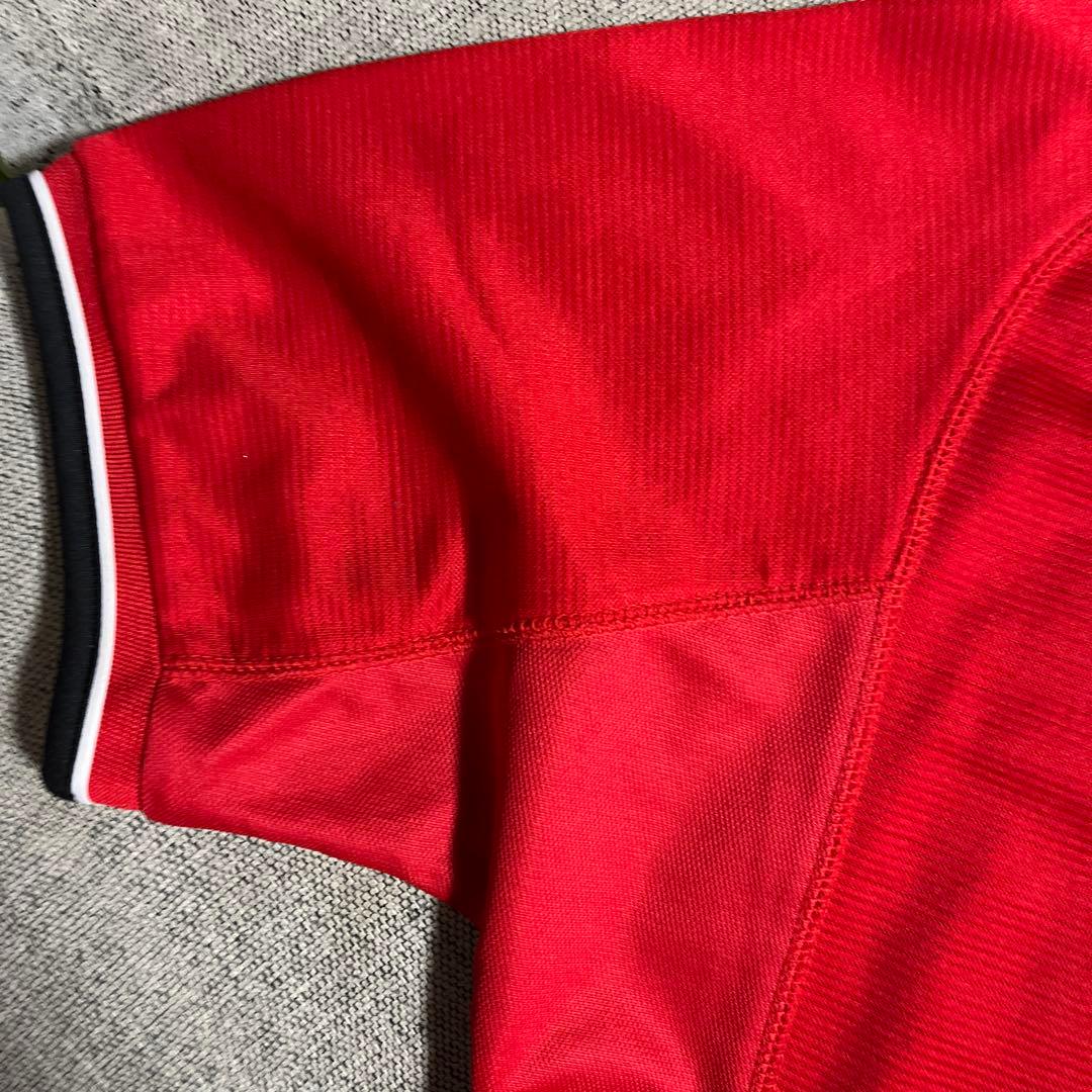 マンチェスター・ユナイテッド ホームユニUmbro シャツ