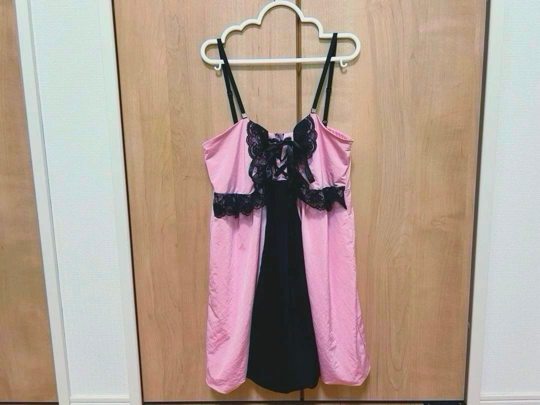 GOLDS♡ビジュー♡胸元リボンレースアップ♡バルーン裾♡ドレープキャミトップス