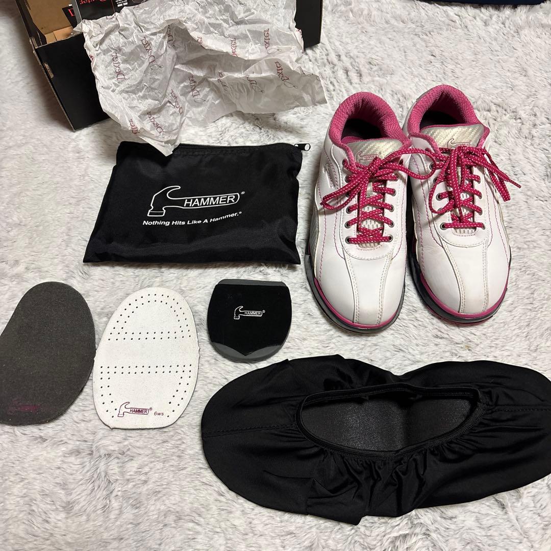 ハンマー社のボウリングシューズ ホワイト/ピンク　２４.５ｃｍ