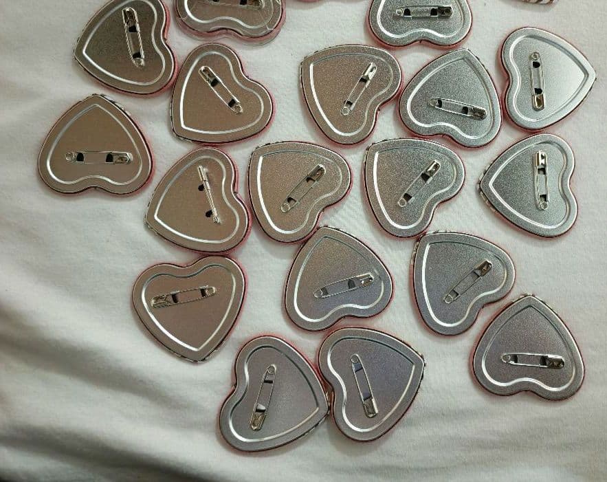 すとぷり　莉犬　缶バッチ　すとまじ　いちご文化祭　ハートの缶バッチ