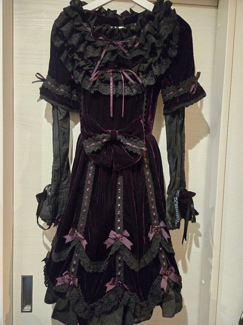 AND ROMEO 長袖ワンピース