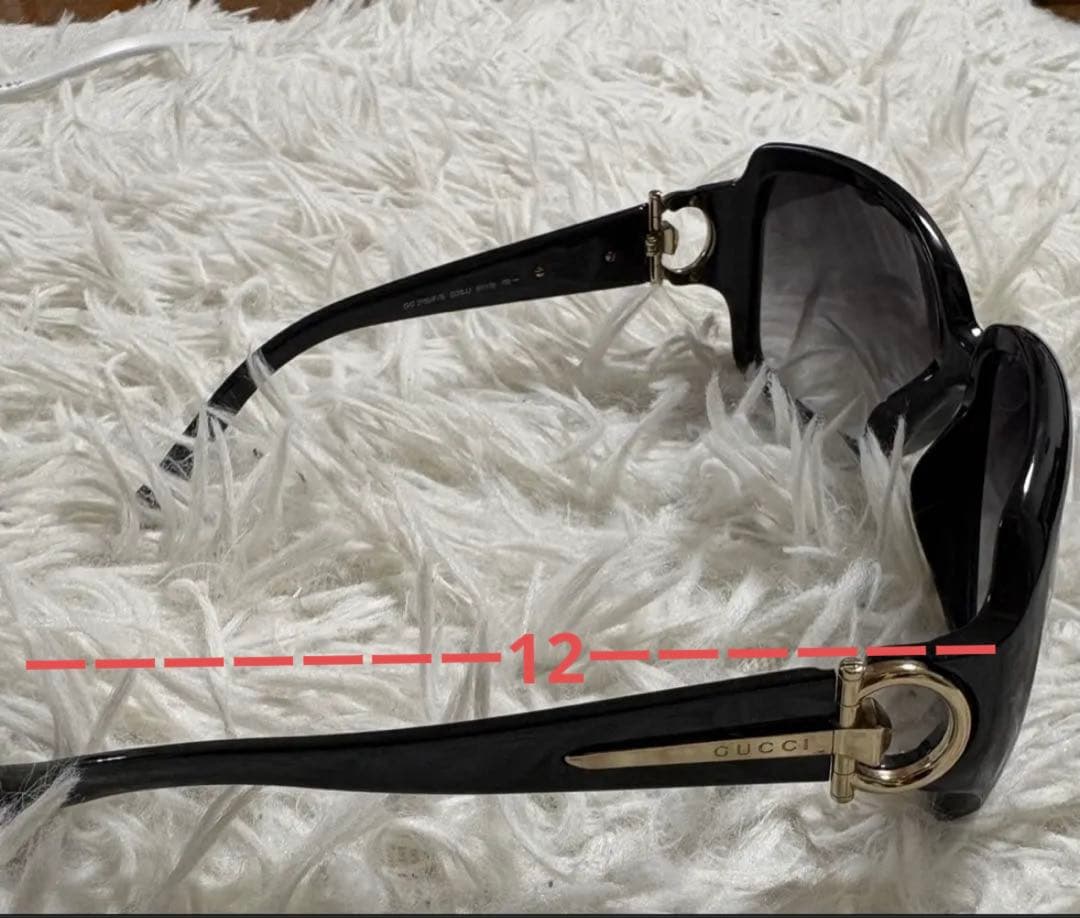 GUCCI ブラック キャットアイ サングラス