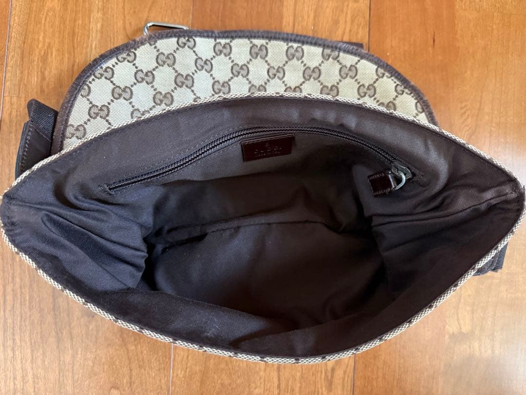 GUCCI グッチ GGキャンバス ボディバッグ ウエストポーチ