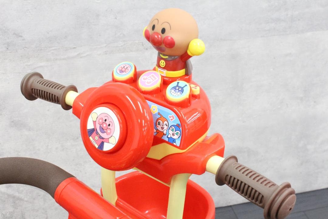 ▲ジョイパレット おでかけ三輪車 おしゃべりアンパンマン SP 押し棒付き