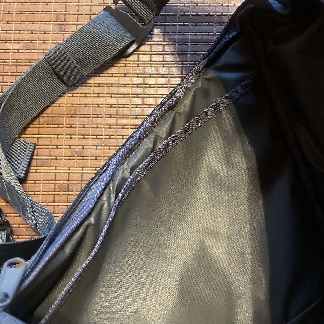 sealson M3クロスボディバッグ