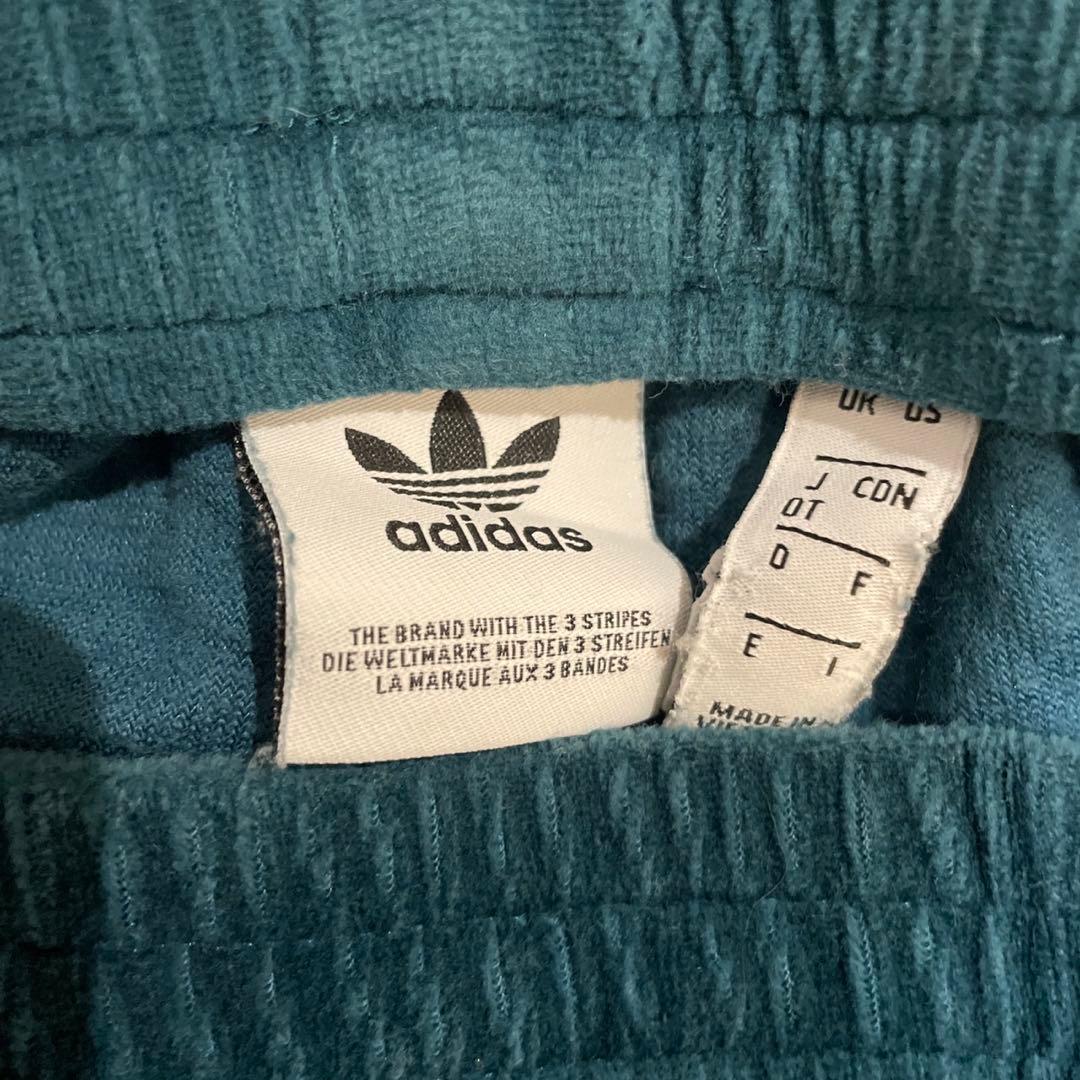 アディダスオリジナルス　ベロア　ジャージ　セットアップ上下　レディースサイズL