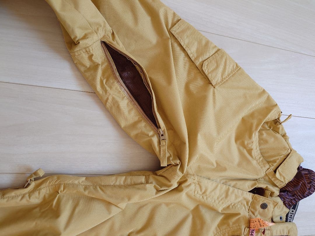 スキー・スノボウェア　セット（ONEIL紫・Opベージュ）