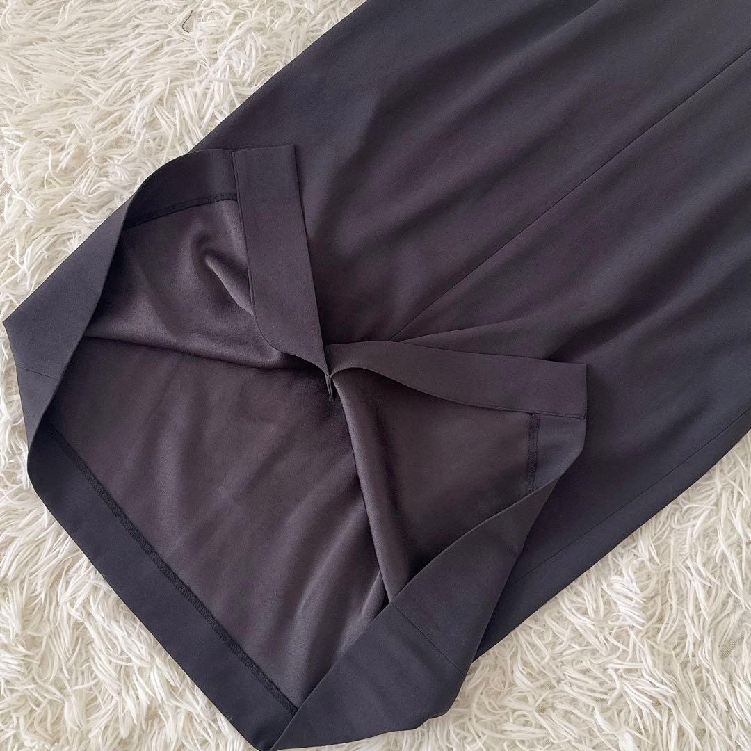 美品 BEIGE, ベイジ✨CINDY クルーネックドレス チャコールグレー 2