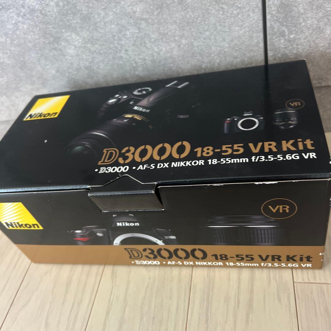 ア*ラ様 Nikon D3000 デジタル一眼レフカメラ ブラック　本体