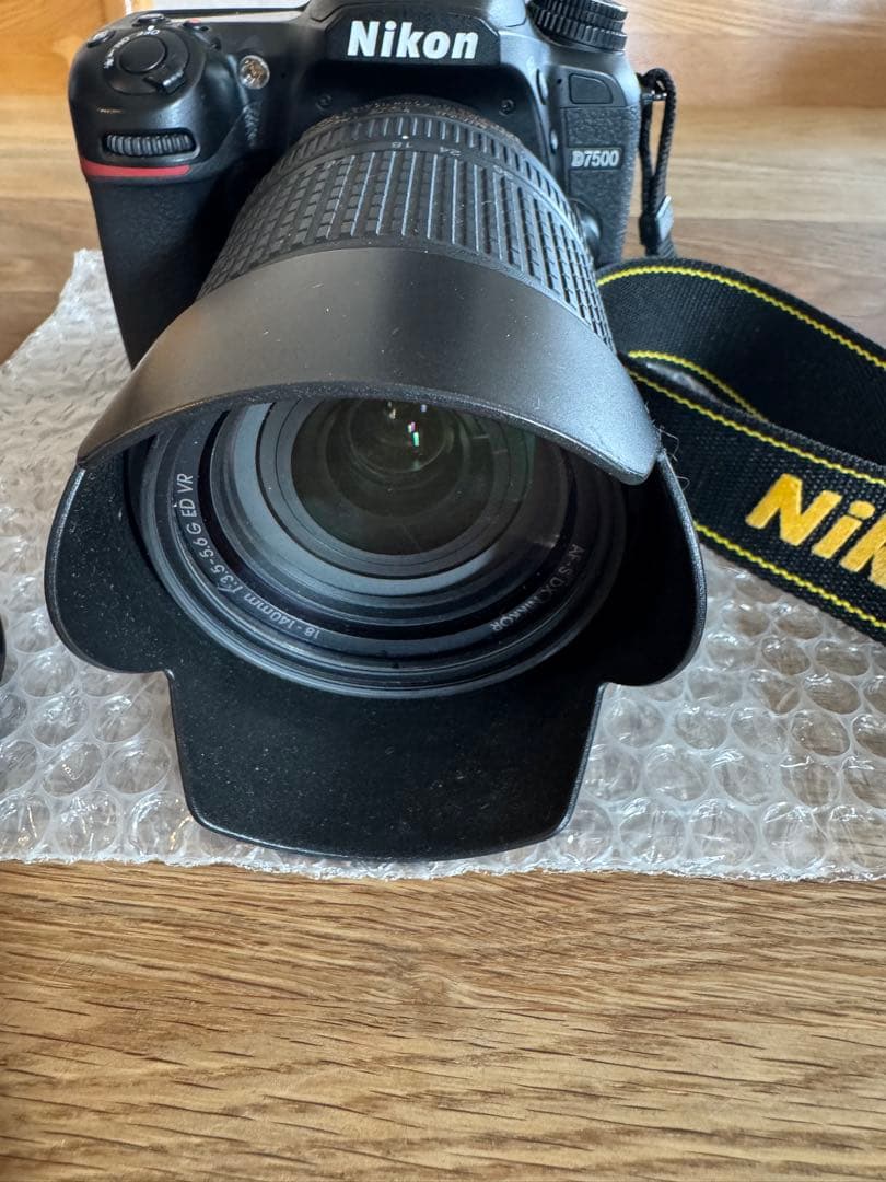 デジタルカメラ Nikon D7500 18-140 VR Kit